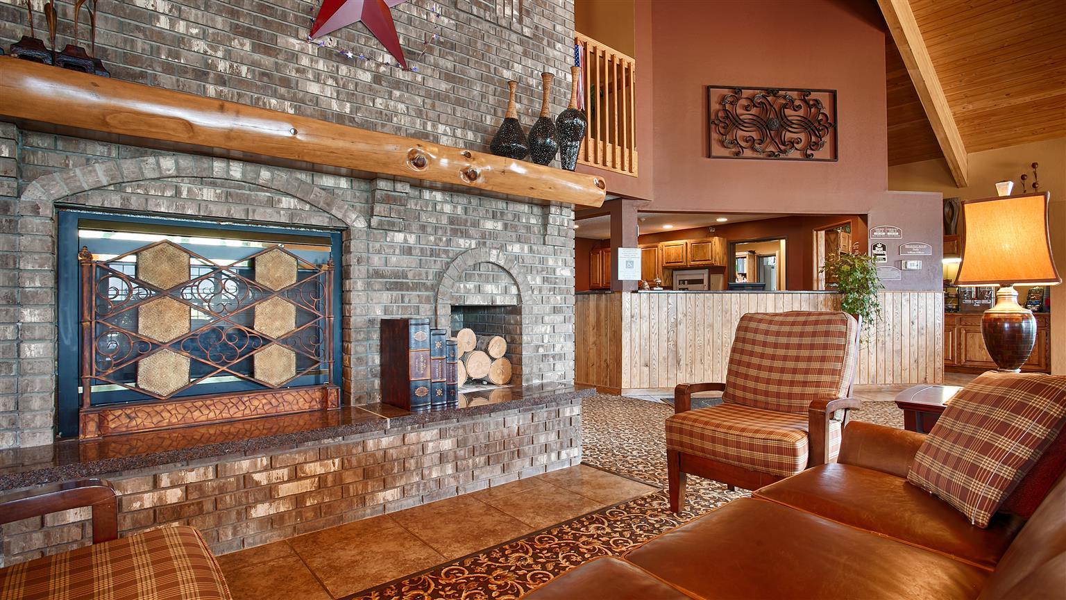 Best Western Derby Inn Eagle River Bagian luar foto