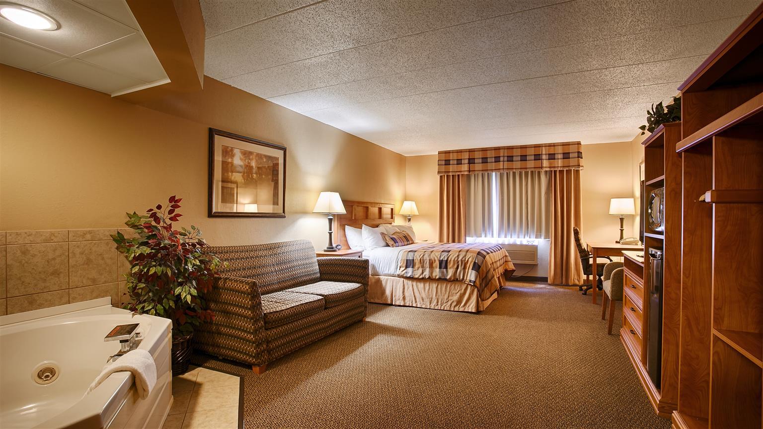 Best Western Derby Inn Eagle River Bagian luar foto